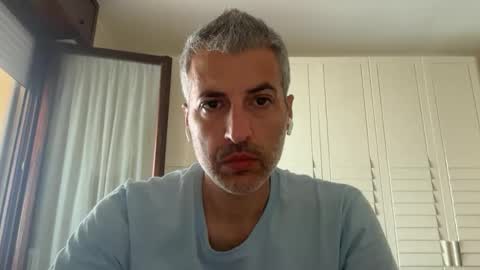 Snapshot of manager82 chatting on 27, 5, 2026 manager82 online show from 27, 5, 2026