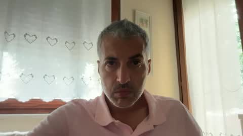 Snapshot of manager82 chatting on 16, 6, 2026 manager82 online show from 16, 6, 2026