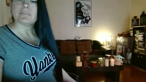 mandaloriangirlsfight online show from 14, 2, 2026