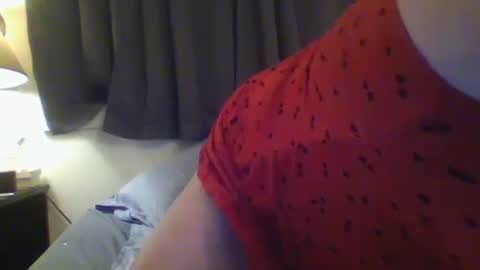 Snapshot of mandilube39 chatting on 15, 9, 2025 mindy22 online show from 15, 9, 2025