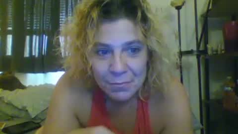 Snapshot of mandilube39 chatting on 8, 10, 2025 mindy22 online show from 8, 10, 2025