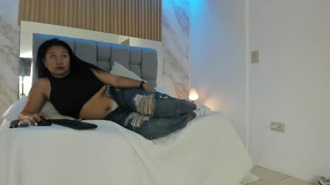 Snapshot of mandy_dark chatting on 23, 4, 2026 Mandy Dark online show from 23, 4, 2026