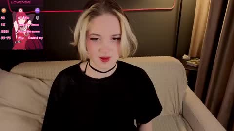 Snapshot of mandy_torres chatting on 13, 3, 2026 Luna online show from 13, 3, 2026