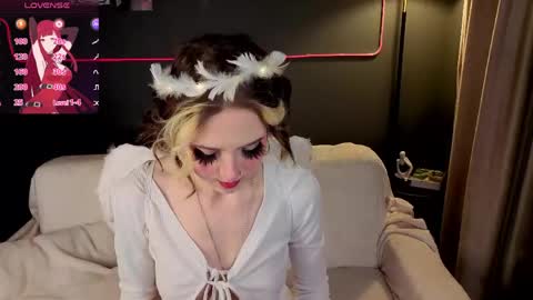 Snapshot of mandy_torres chatting on 22, 3, 2026 Luna online show from 22, 3, 2026