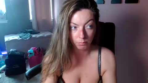 Snapshot of mandybabyxxx chatting on 21, 4, 2026 MandyBabyXXX online show from 21, 4, 2026