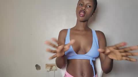 Snapshot of mandymia chatting on 3, 12, 2025 mandymia online show from 3, 12, 2025