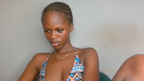 Snapshot of mandymia chatting on 6, 5, 2026 mandymia online show from 6, 5, 2026