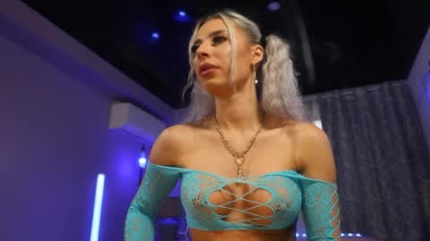 Anto Lovense is Active My pleasure is in your hands Private is Open online show from 16, 10, 2025