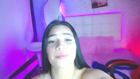 Snapshot of manelyke chatting on 10, 9, 2025 manelyke online show from 10, 9, 2025