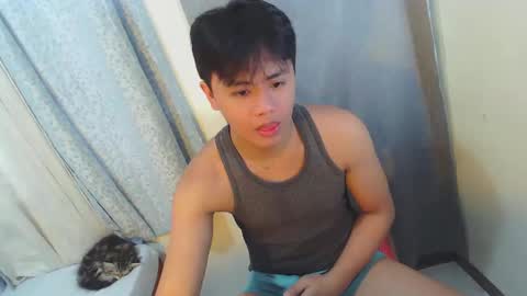 Snapshot of manhattan_men18 chatting on 13, 9, 2025 JM18 online show from 13, 9, 2025