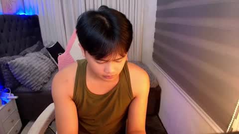 Snapshot of manhattan_men18 chatting on 7, 3, 2026 JM18 online show from 7, 3, 2026