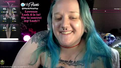 Snapshot of manicpixiepop chatting on 10, 4, 2026 ManicPixiePop online show from 10, 4, 2026