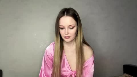Hey there my name is Sarah online show from 24, 4, 2026