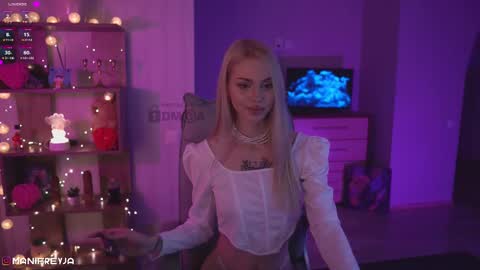 Amelie online show from 12, 2, 2025