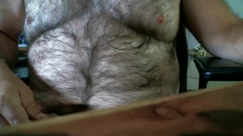 Snapshot of manleg439 chatting on 7, 3, 2025 manleg439 online show from 7, 3, 2025