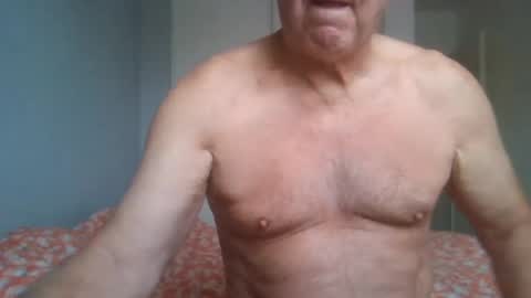 Snapshot of manngrossbite chatting on 1, 8, 2026 manngrossbite online show from 1, 8, 2026