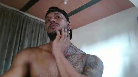 Snapshot of manolofitt chatting on 8, 3, 2026 Manolo online show from 8, 3, 2026