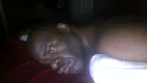 Snapshot of manpntheprowll chatting on 21, 12, 2025 manontheprowll online show from 21, 12, 2025