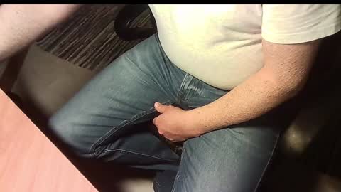 Snapshot of manswed chatting on 1, 2, 2025 manswed online show from 1, 2, 2025