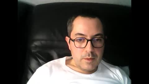 Snapshot of manu5933 chatting on 8, 2, 2025 manu5933 online show from 8, 2, 2025