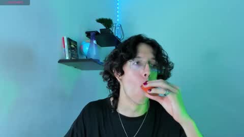 Manuel online show from 28, 10, 2025