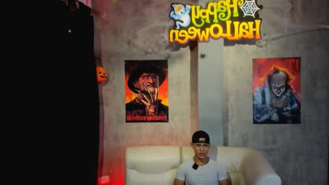 Snapshot of manuel_fpg chatting on 13, 10, 2025 Manuel online show from 13, 10, 2025