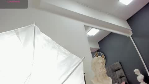 Manuel Rivero online show from 3, 3, 2026