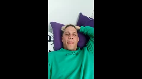 Snapshot of manufuego1 chatting on 2, 5, 2026 manufuego1 online show from 2, 5, 2026