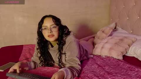 Snapshot of manumeow_ chatting on 12, 6, 2026 Manu online show from 12, 6, 2026