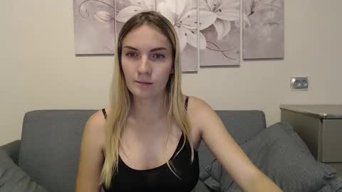 Snapshot of manyamania chatting on 1, 10, 2025 Prosto Maria online show from 1, 10, 2025