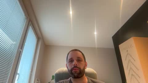 Snapshot of manynaaamess chatting on 2, 12, 2025 manynaaamess online show from 2, 12, 2025