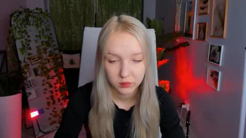 Snapshot of maoqibeverly chatting on 29, 3, 2026 Maoqi online show from 29, 3, 2026