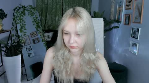 Snapshot of maoqibeverly chatting on 6, 4, 2026 Maoqi online show from 6, 4, 2026