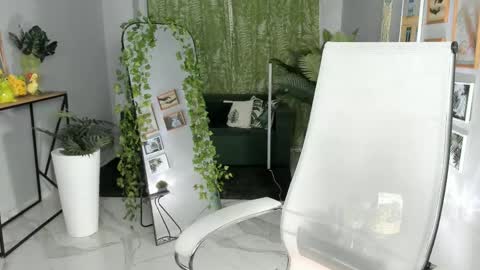 Snapshot of maoqibeverly chatting on 25, 4, 2026 Maoqi online show from 25, 4, 2026