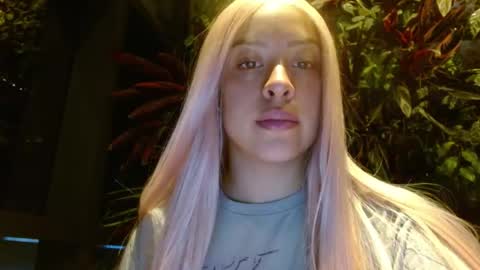 Snapshot of mar_gh chatting on 12, 4, 2026 online show from 12, 4, 2026