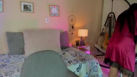 Snapshot of mara_jackson_ chatting on 18, 11, 2025 MARA online show from 18, 11, 2025