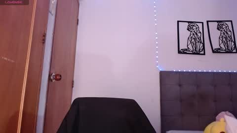 maraa_lee online show from 10, 2, 2025