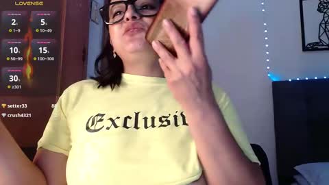 maraa_lee online show from 28, 2, 2025