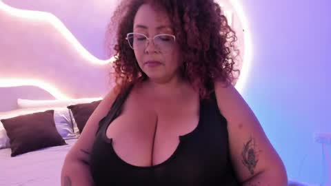 Snapshot of maraasweet chatting on 10, 5, 2026 Mrs. Sweet online show from 10, 5, 2026