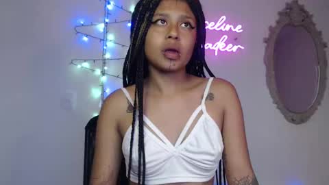 Snapshot of marceline_abadeer00 chatting on 25, 12, 2024 Michell Dayan online show from 25, 12, 2024