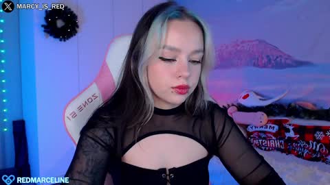 Snapshot of marceline_red chatting on 29, 12, 2024 Lady Marceline online show from 29, 12, 2024