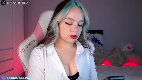 Snapshot of marceline_red chatting on 28, 1, 2025 Lady Marceline online show from 28, 1, 2025