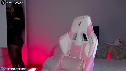 Snapshot of marceline_red chatting on 8, 2, 2025 Lady Marceline online show from 8, 2, 2025