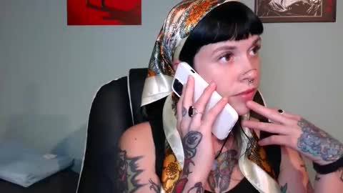 MarcelineAltaria online show from 19, 10, 2025