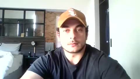 Snapshot of marcelpret20 chatting on 4, 6, 2026 marcelpret20 online show from 4, 6, 2026