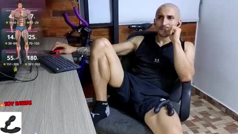 Marck  Independent model  online show from 21, 11, 2025