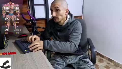 Marck  Independent model  online show from 23, 11, 2025