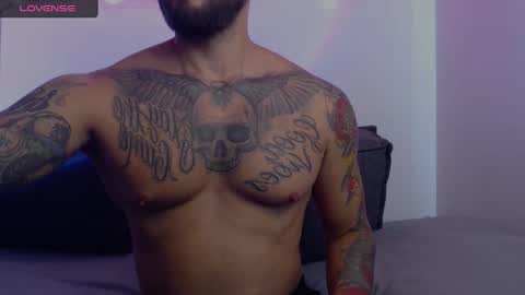 marco_allison43 online show from 20, 12, 2024