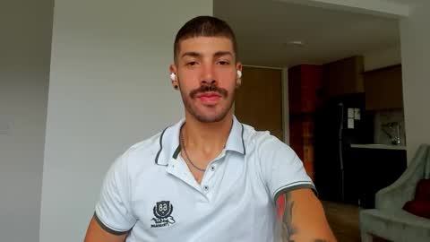 Snapshot of marco_tahani_ chatting on 22, 12, 2024 Marco IG marco tahani online show from 22, 12, 2024