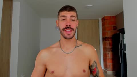 Snapshot of marco_tahani_ chatting on 23, 12, 2024 Marco IG marco tahani online show from 23, 12, 2024